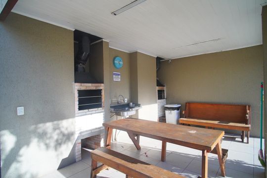 Área comum - Churrasqueira de apartamento à venda com 2 quartos, 50m² em Vila Nova, Novo Hamburgo