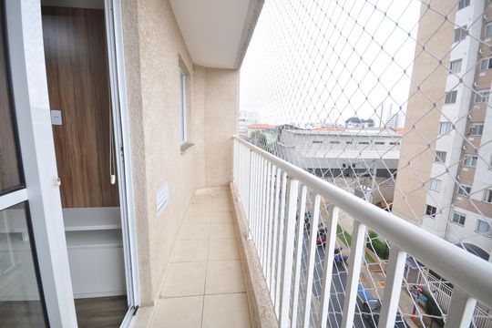 Sacada da Sala de apartamento para alugar com 1 quarto, 29m² em Parque Vitoria, São Paulo