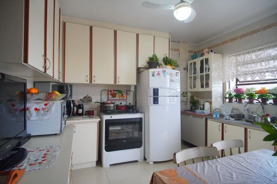 Cozinha de casa à venda com 3 quartos, 135m² em Guarani, Novo Hamburgo
