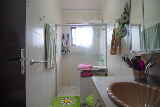 Banheiro da Suíte de casa à venda com 3 quartos, 135m² em Guarani, Novo Hamburgo
