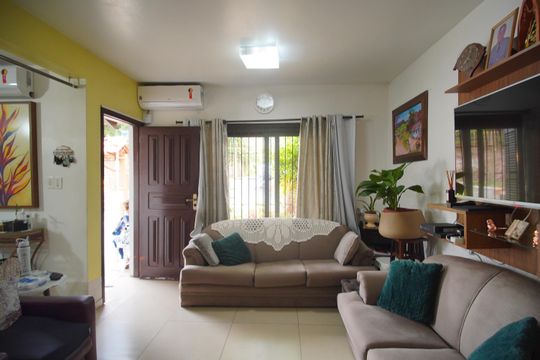 Casa à venda com 3 quartos, 135m² em Guarani, Novo Hamburgo