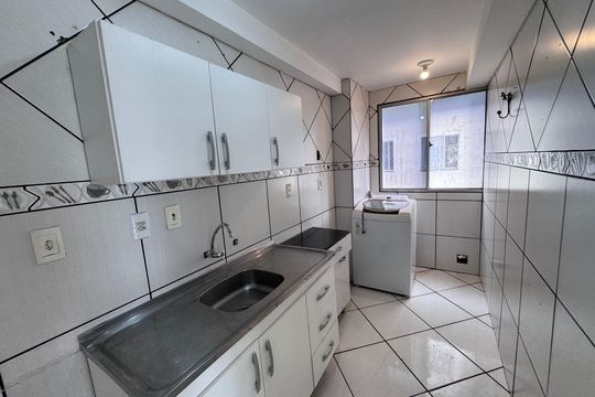 Cozinha de apartamento à venda com 3 quartos, 52m² em Santos Dumont, São Leopoldo