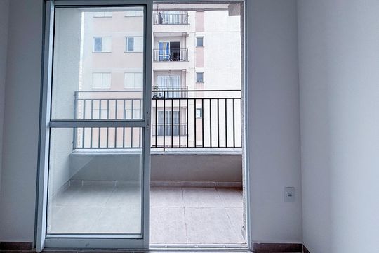 Sacada de apartamento para alugar com 2 quartos, 50m² em Jardim Boa Vista (zona Oeste), Osasco
