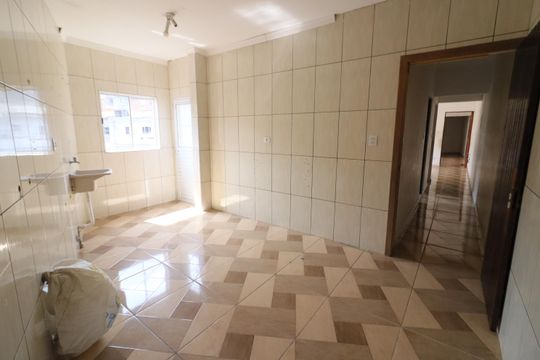 Área de Serviço de casa à venda com 4 quartos, 171m² em Veloso, Osasco