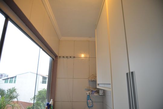 Área de Serviço de apartamento à venda com 3 quartos, 100m² em Vila Valparaíso, Santo André