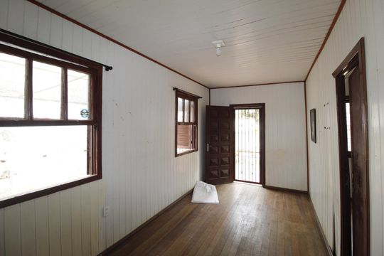 Sala   de casa à venda com 2 quartos, 167m² em Jardim Itu, Porto Alegre