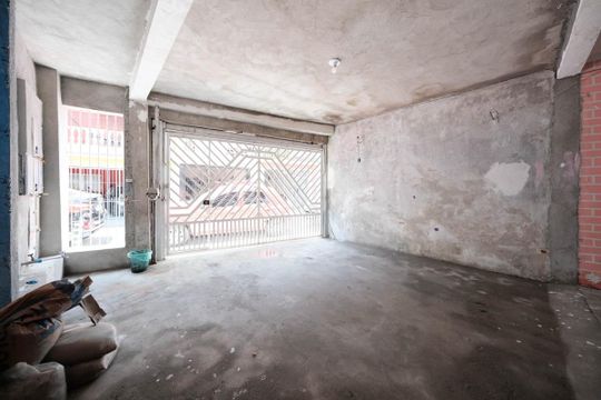 Garagem de casa à venda com 6 quartos, 55m² em Jardim Santo Onofre, São Paulo