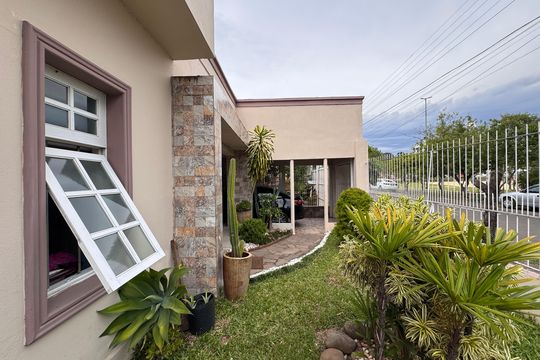 Área comum de casa à venda com 4 quartos, 262m² em Cristo Rei, São Leopoldo
