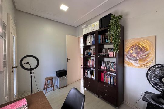 quarto 2 de casa à venda com 4 quartos, 262m² em Cristo Rei, São Leopoldo