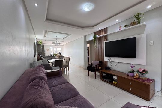 sala de casa à venda com 4 quartos, 262m² em Cristo Rei, São Leopoldo