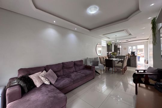 sala de casa à venda com 4 quartos, 262m² em Cristo Rei, São Leopoldo