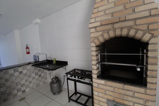 Área comum - Churrasqueira de apartamento para alugar com 2 quartos, 58m² em Laranjeiras, Uberlândia