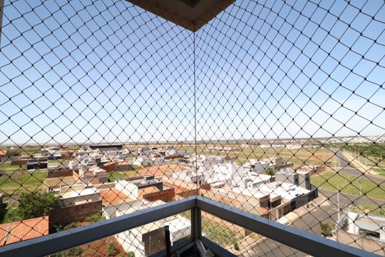 Vista de apartamento para alugar com 2 quartos, 58m² em Laranjeiras, Uberlândia