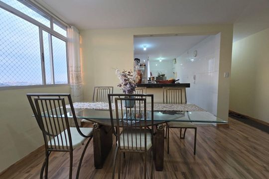 Apartamento à venda com 3 quartos, 186m² em Cinquentenario, Belo Horizonte