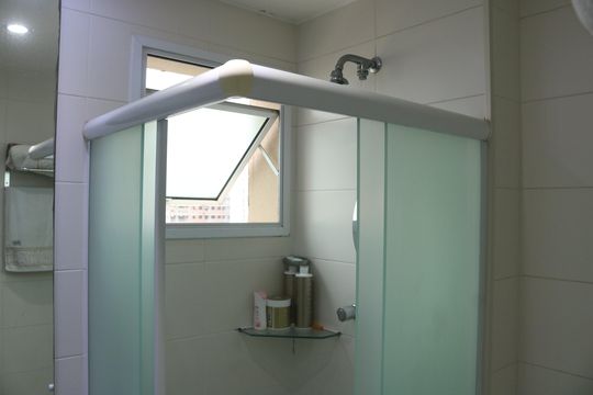Banheiro da Suíte de apartamento à venda com 2 quartos, 94m² em Vila Romana, São Paulo
