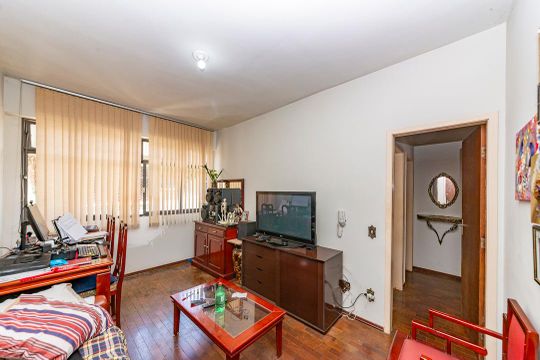 Apartamento à venda com 3 quartos, 82m² em Coração Eucarístico, Belo Horizonte