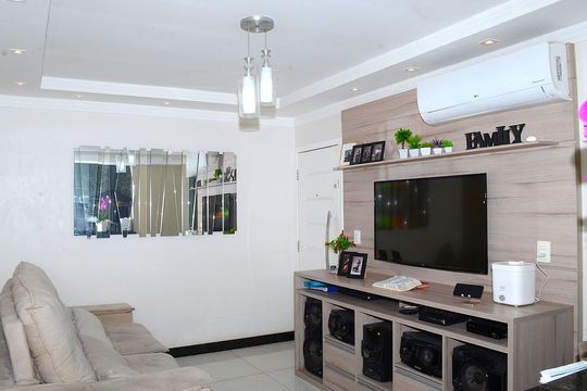 Sala de apartamento à venda com 2 quartos, 80m² em Dom Silvério, Belo Horizonte