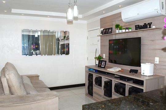 Sala de apartamento à venda com 2 quartos, 80m² em Dom Silvério, Belo Horizonte