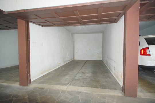 Garagem de apartamento à venda com 3 quartos, 500m² em Rio Branco, Porto Alegre