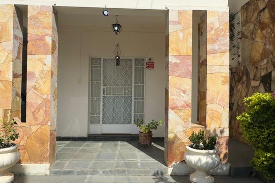 Casa à venda com 5 quartos, 450m² em São Lucas, Belo Horizonte