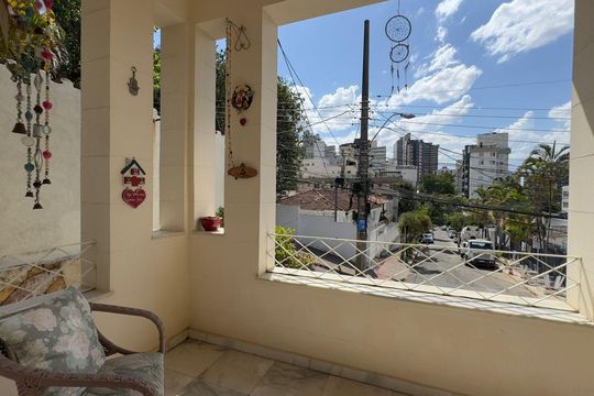 Casa à venda com 5 quartos, 450m² em São Lucas, Belo Horizonte