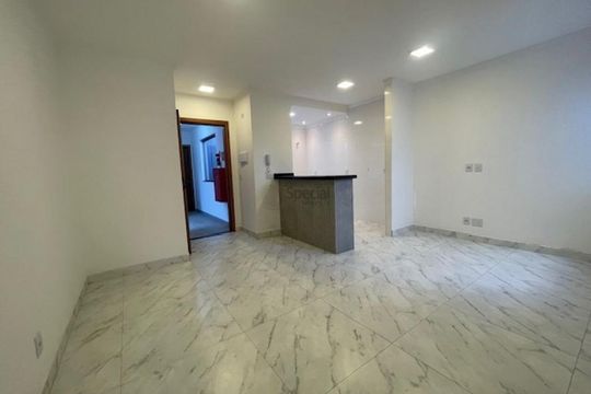 Apartamento à venda com 2 quartos, 55m² em Vila Libanesa, São Paulo