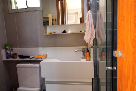 Banheiro da Suíte de apartamento à venda com 2 quartos, 58m² em Vista Alegre, Rio de Janeiro