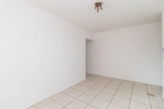 Sala de apartamento à venda com 1 quarto, 40m² em Partenon, Porto Alegre