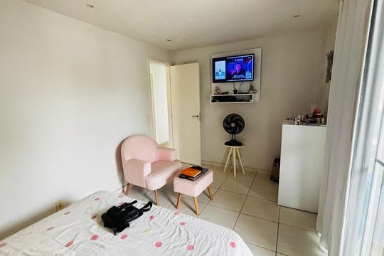 Quarto 3 de casa de condomínio para alugar com 5 quartos, 196m² em Vargem Pequena, Rio de Janeiro