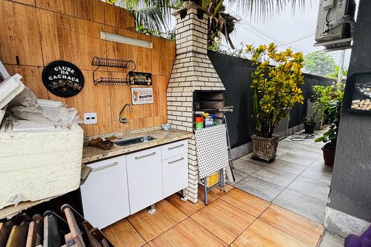 Área comum - Churrasqueira de casa de condomínio para alugar com 5 quartos, 196m² em Vargem Pequena, Rio de Janeiro