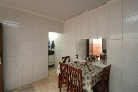 Cozinha de casa à venda com 2 quartos, 150m² em Jardim Tango, São Paulo
