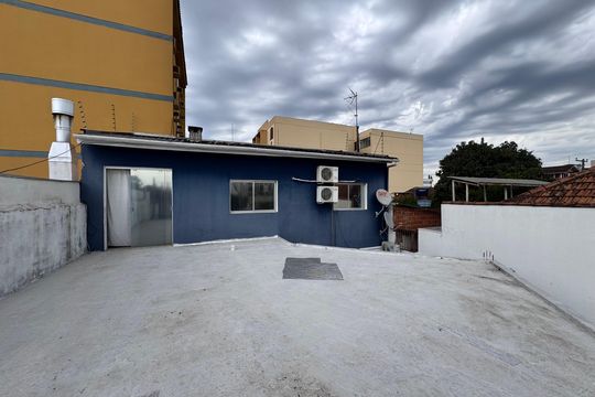 Área comum de casa para alugar com 2 quartos, 150m² em Centro, São Leopoldo