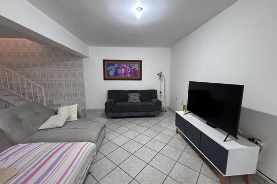 Sala de casa para alugar com 2 quartos, 150m² em Centro, São Leopoldo