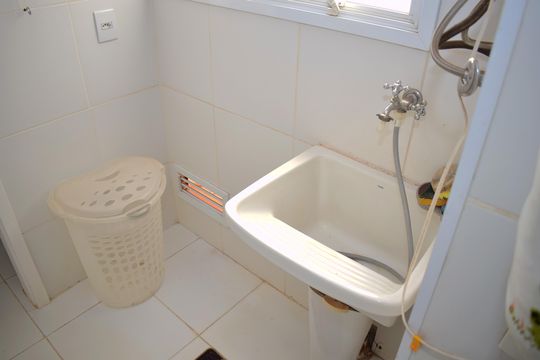 Área de Serviço de apartamento para alugar com 4 quartos, 128m² em Vila do Golfe, Ribeirão Preto