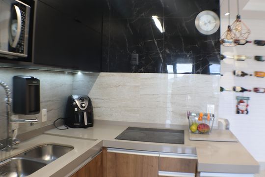 Cozinha de apartamento à venda com 2 quartos, 72m² em Melville Empresarial Ii, Barueri