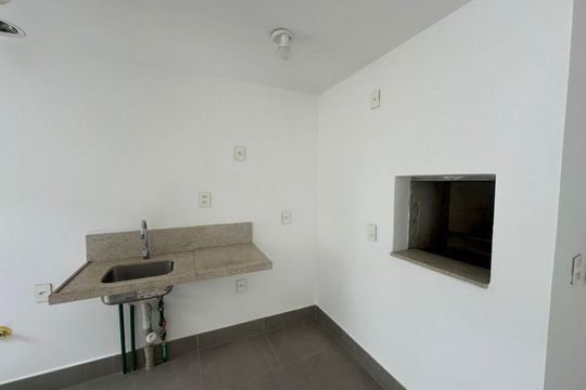 Cozinha e Área de Serviço de apartamento à venda com 2 quartos, 56m² em São Sebastião, Porto Alegre