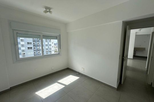 Suíte de apartamento à venda com 2 quartos, 56m² em São Sebastião, Porto Alegre