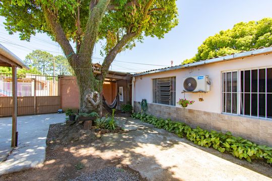 Casa à venda com 5 quartos, 178m² em Olaria, Canoas
