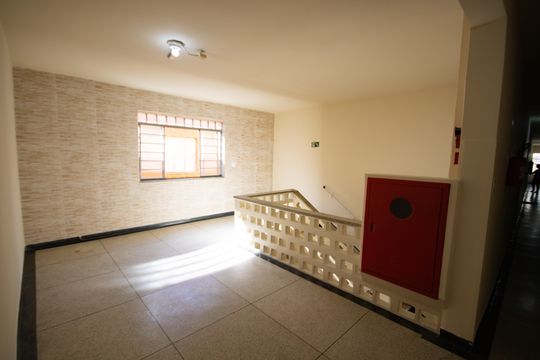 Área comum de kitnet/studio para alugar com 1 quarto, 33m² em Jardim Melvi, Praia Grande