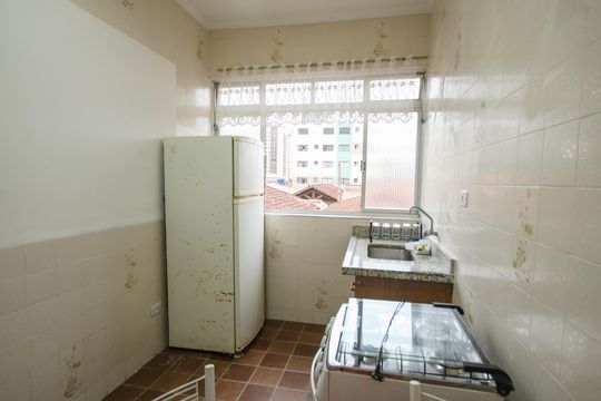 Cozinha de kitnet/studio para alugar com 1 quarto, 33m² em Jardim Melvi, Praia Grande