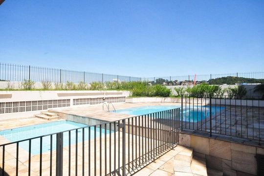 Piscina de apartamento à venda com 3 quartos, 65m² em Vila Progredior, São Paulo