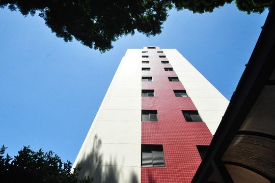 Fachada de apartamento à venda com 3 quartos, 65m² em Vila Progredior, São Paulo