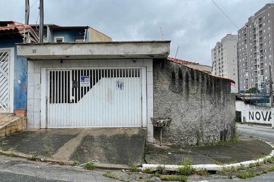 Fachada+Placa de casa à venda com 3 quartos, 233m² em Cidade Patriarca, São Paulo