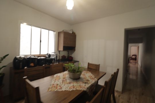 Casa à venda com 4 quartos, 212m² em Jardim Mirante, Várzea Paulista