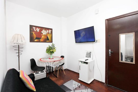 Sala de apartamento à venda com 1 quarto, 34m² em Centro Histórico, Porto Alegre