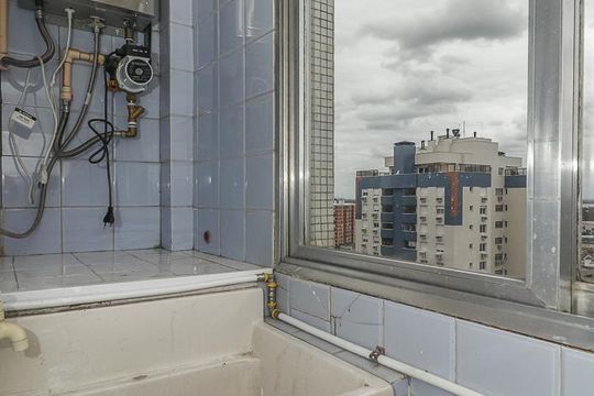 Área de Serviço de apartamento à venda com 4 quartos, 190m² em Floresta, Porto Alegre