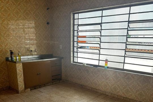 Casa à venda com 3 quartos, 400m² em Jardim do Lago, Campinas