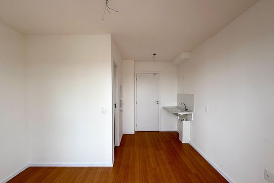 Studio de kitnet/studio à venda com 0 quarto, 18m² em Vila das Belezas, São Paulo