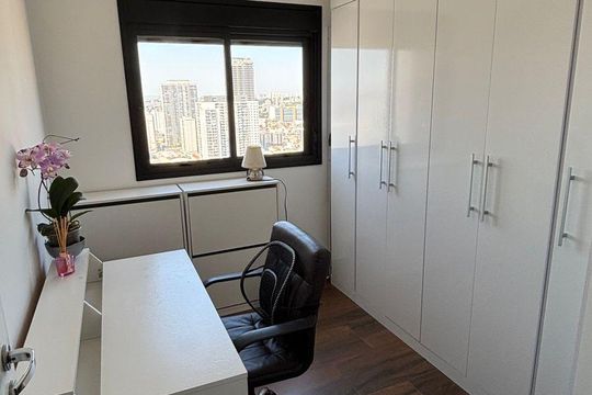 Quarto 2 de apartamento para alugar com 2 quartos, 50m² em Brás, São Paulo