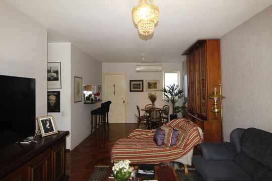 Apartamento à venda com 2 quartos, 115m² em Auxiliadora, Porto Alegre